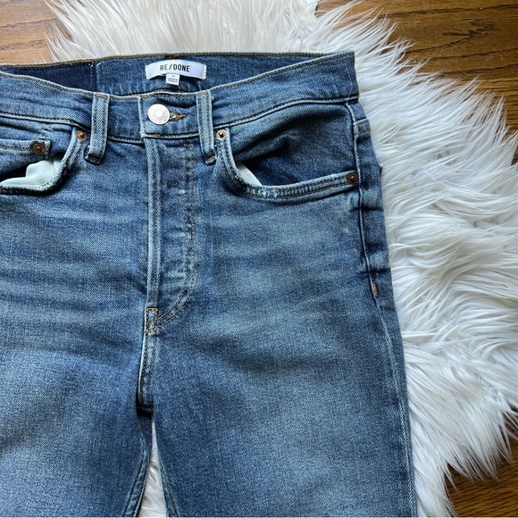 Re/Done 90s high rise ankle crop jeans  in Dusk Destroy - Picture 7 of 13